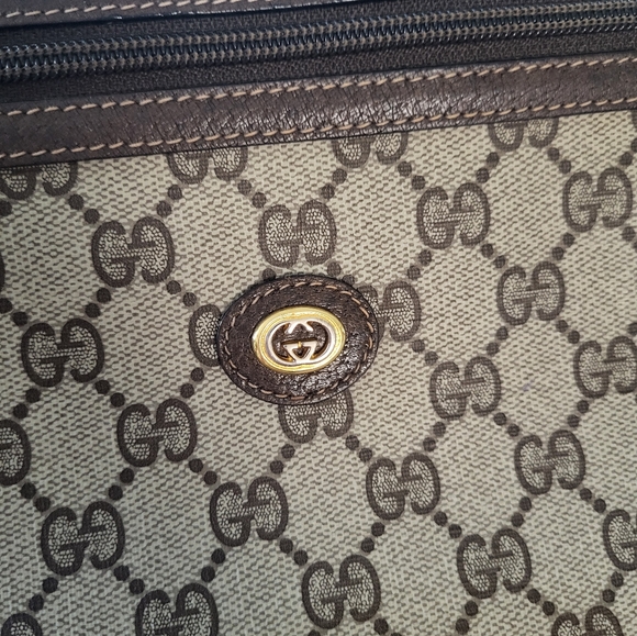 Vintage Gucci clutch - Picture 13 of 16